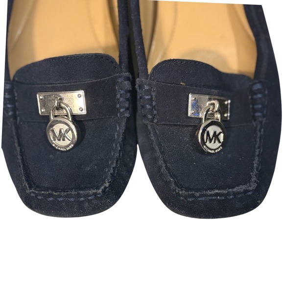 Michael Kors Navy Blue Suede Loafers Silver MK Padlock Hardware Flats Womens Sz6 - Picture 2 of 6